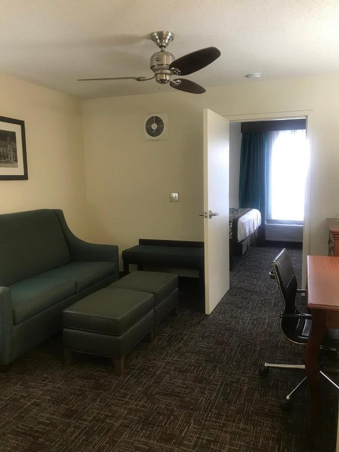 Regency Inn And Suites O'Fallon Dış mekan fotoğraf