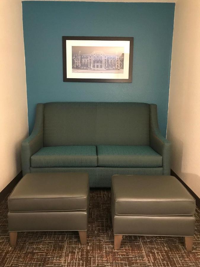 Regency Inn And Suites O'Fallon Dış mekan fotoğraf